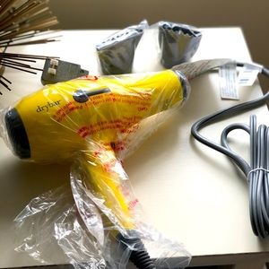 Buttercup Blow Dryer